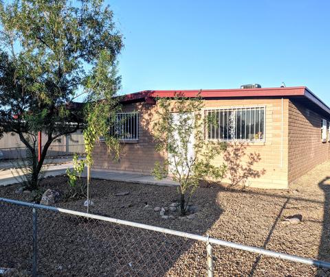5779 S Aldorn Dr, Tucson, AZ 85706 photo 1