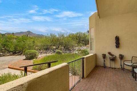 1020 E Silvertree Dr, Tucson, AZ 85718 photo 3