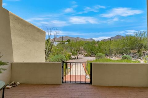 1020 E Silvertree Dr, Tucson, AZ 85718 photo 2