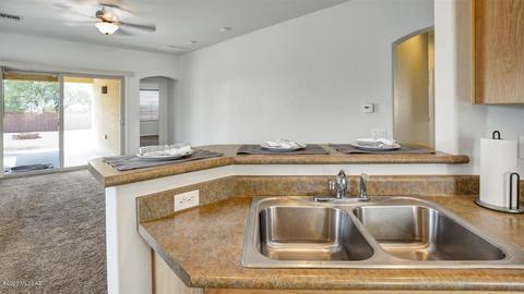 5978 S Starling Dr, Tucson, AZ 85747 photo 13