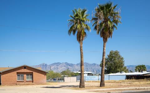 3230 Edison St, Tucson, AZ 85716 photo 2