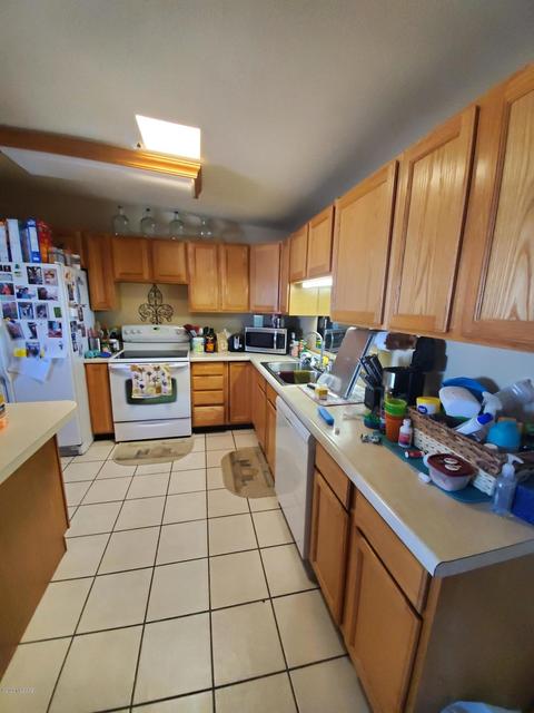 501 N Bisbee Ave, Willcox, AZ 85643 photo 3