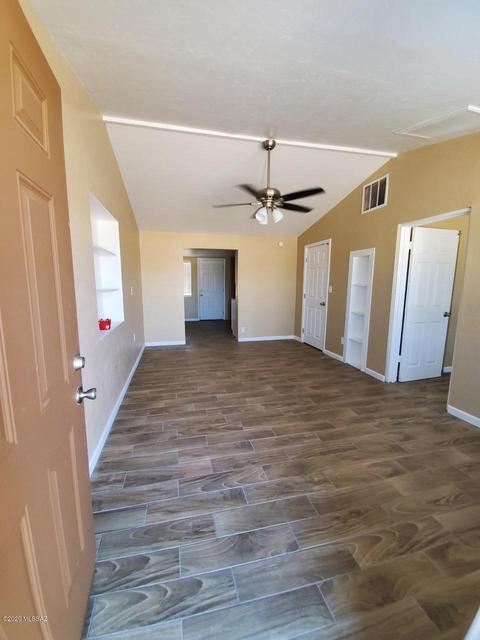 3814 E Shepherd Pl, Tucson, AZ 85713 photo 4