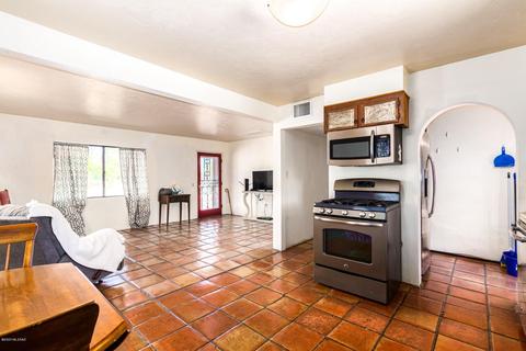 3930 E 17th St, Tucson, AZ 85711 photo 10