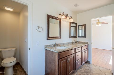 8822 E Mountain Spring Dr, Tucson, AZ 85747 photo 9