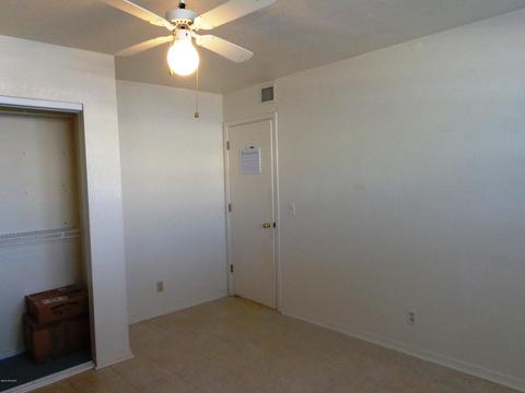 8984 N Eaglestone Loop, Tucson, AZ 85742 photo 17