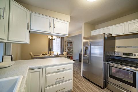 7241 E Sylvane Dr, Tucson, AZ 85710 photo 5