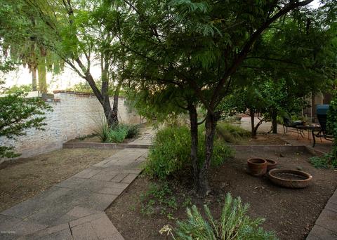 2356 E Hampton St, Tucson, AZ 85719 photo 23