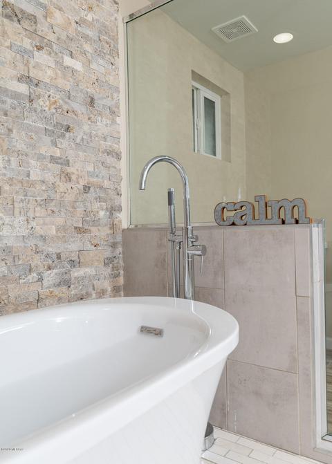 5622 E Copper St, Tucson, AZ 85712 photo 3