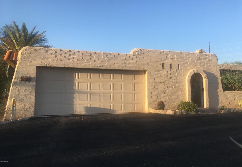 5284 N Pueblo Villas Dr, Tucson, AZ 85704 photo 1