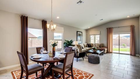 573 W Weldon St, Vail, AZ 85641 photo 4