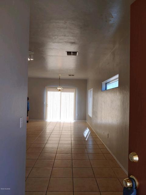 3640 E Felix Blvd, Tucson, AZ 85706 photo 4
