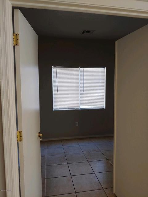 3640 E Felix Blvd, Tucson, AZ 85706 photo 6