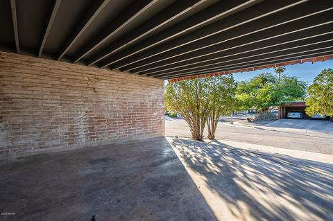 8671 E 24th St, Tucson, AZ 85710 photo 4