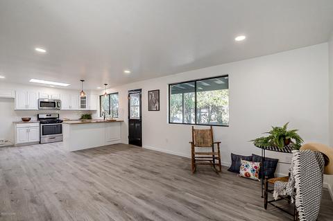8671 E 24th St, Tucson, AZ 85710 photo 10