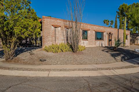 8671 E 24th St, Tucson, AZ 85710 photo 1