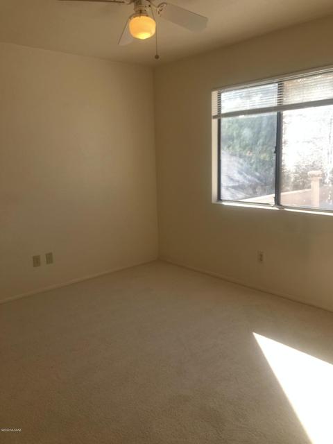 10043 E Placita Del Timbre, Tucson, AZ 85747 photo 10