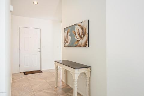 9161 N Eaglestone Loop, Tucson, AZ 85742 photo 2