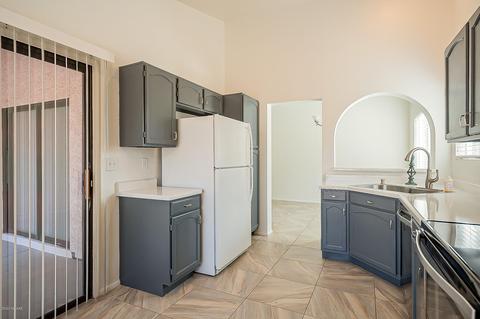 9161 N Eaglestone Loop, Tucson, AZ 85742 photo 14