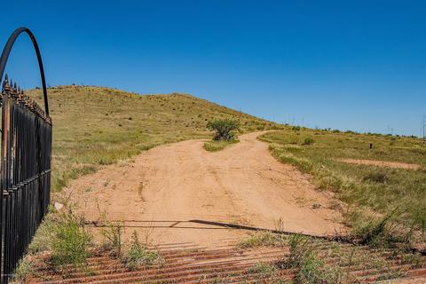 369 Upper Elgin Rd, Elgin, AZ 85611 photo 2