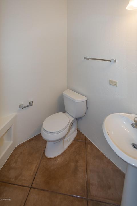 1532 E Painted Colt Loop, Tucson, AZ 85719 photo 27