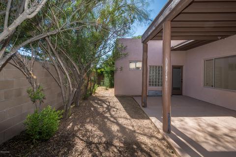 1532 E Painted Colt Loop, Tucson, AZ 85719 photo 36