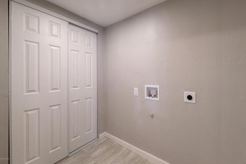413 E 36th St, Tucson, AZ 85713 photo 9