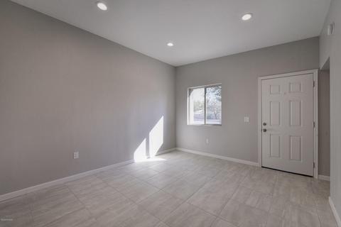 413 E 36th St, Tucson, AZ 85713 photo 5