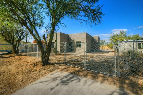 413 E 36th St, Tucson, AZ 85713 photo 2