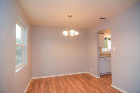 6231 E 28th St, Tucson, AZ 85711 photo 6