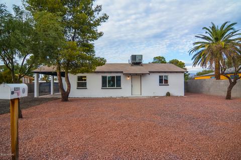 6231 E 28th St, Tucson, AZ 85711 photo 2