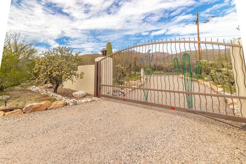 11530 E Snyder Rd, Tucson, AZ 85749 photo 1