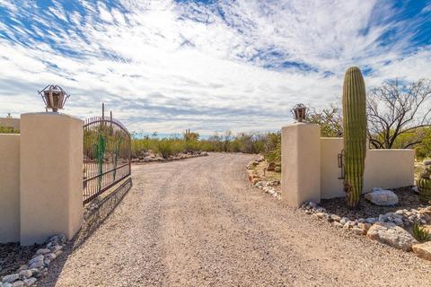 11530 E Snyder Rd, Tucson, AZ 85749 photo 2
