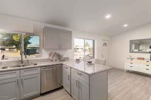 3742 Ellington Pl, Tucson, AZ 85713 photo 8