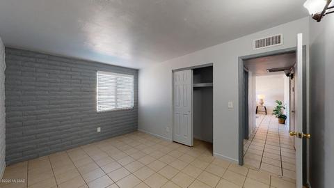 6600 E Hawk Dr, Tucson, AZ 85730 photo 9