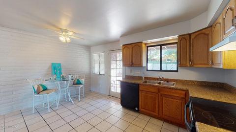 6600 E Hawk Dr, Tucson, AZ 85730 photo 5