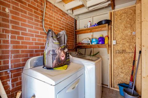 7161 E 32nd Pl, Tucson, AZ 85710 photo 22