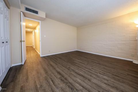 8448 E Beverly St, Tucson, AZ 85710 photo 13