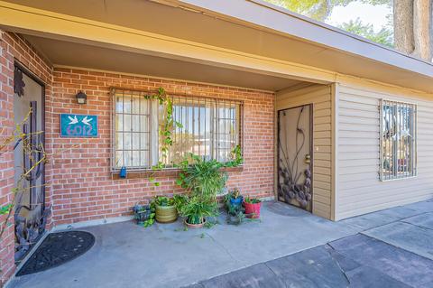 6012 Eli Dr, Tucson, AZ 85711 photo 2