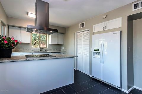 4636 E 8th St, Tucson, AZ 85711 photo 5