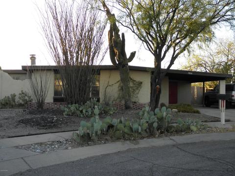 9844 E 33rd St, Tucson, AZ 85748 photo 1
