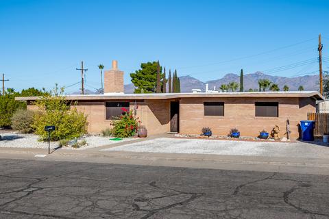 9017 E Kirkpatrick Cir, Tucson, AZ 85710 photo 1