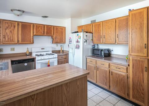 9017 E Kirkpatrick Cir, Tucson, AZ 85710 photo 8