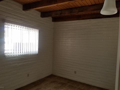 210 E Lee St, Tucson, AZ 85705 photo 6