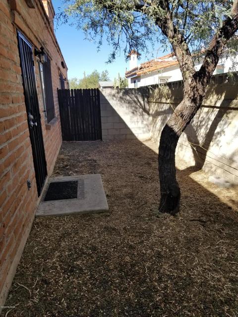 210 E Lee St, Tucson, AZ 85705 photo 1