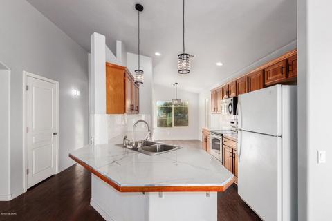 9679 E Belasco Loop, Tucson, AZ 85748 photo 3