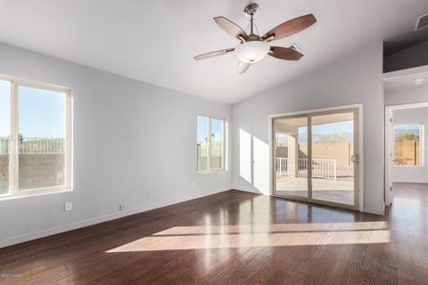 9679 E Belasco Loop, Tucson, AZ 85748 photo 5