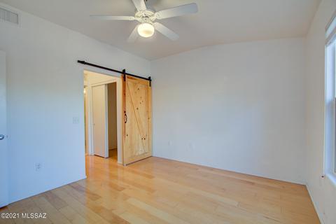 547 E Roger Rd, Tucson, AZ 85705 photo 12