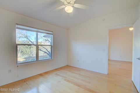 547 E Roger Rd, Tucson, AZ 85705 photo 11