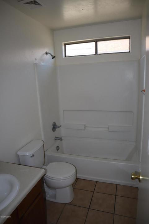 3598 Drexel Manor Stra, Tucson, AZ 85706 photo 8